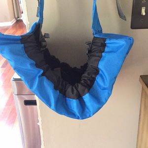 Outward hound dog carrier